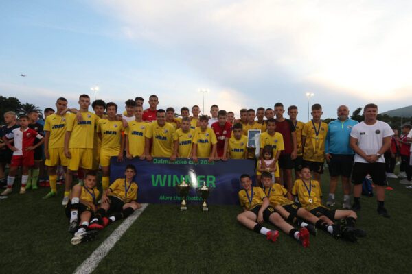 my0KICFJ0uhHCLUhZqpCSZsCaX1JpFWcYJlnx_FgWTI_plaintext_638215411499690253