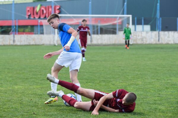 untitled-14-of-22-scaled