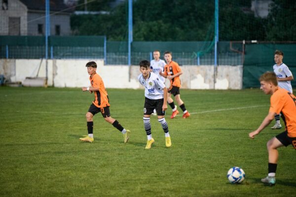 untitled-16-of-28-3-scaled