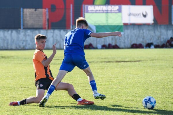 untitled-17-of-27-1-scaled