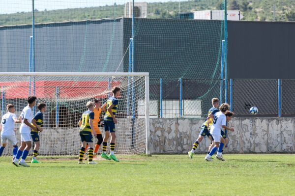 untitled-18-of-25-scaled