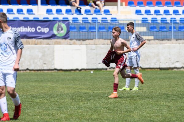 untitled-21-of-28-scaled