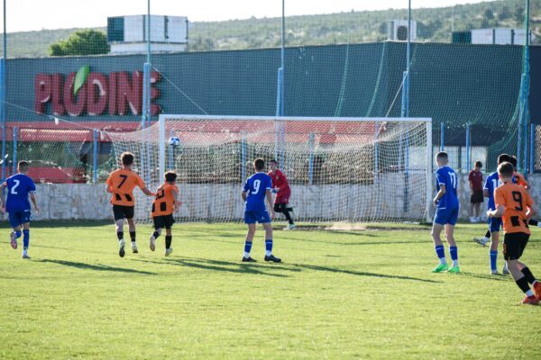 untitled-22-of-27-1-scaled