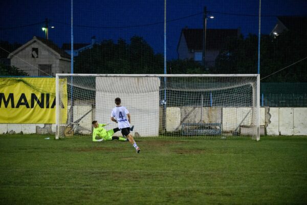 untitled-22-of-28-3-scaled