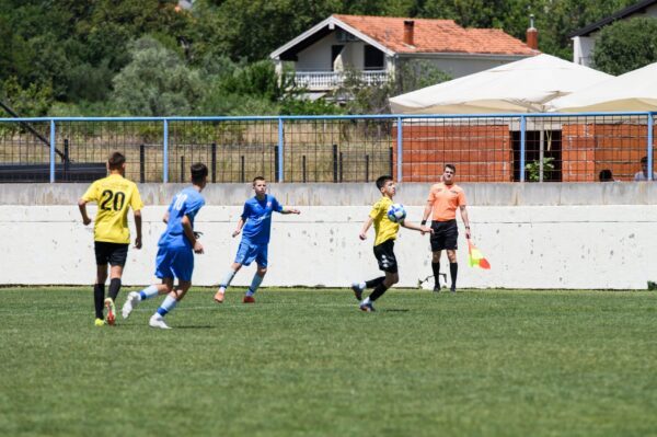 untitled-22-of-31-scaled