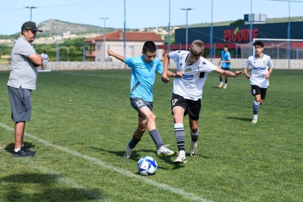 untitled-6-of-27-scaled