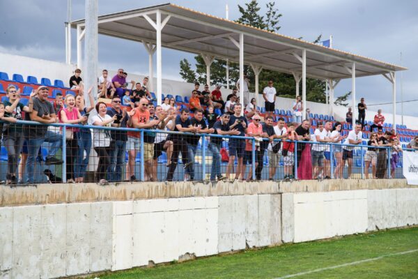 untitled-10-of-37-scaled