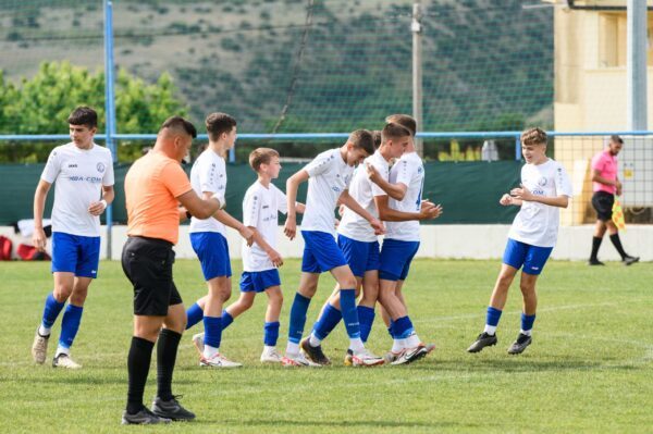 untitled-17-of-29-scaled