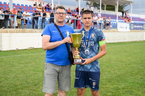 untitled-22-of-37-scaled